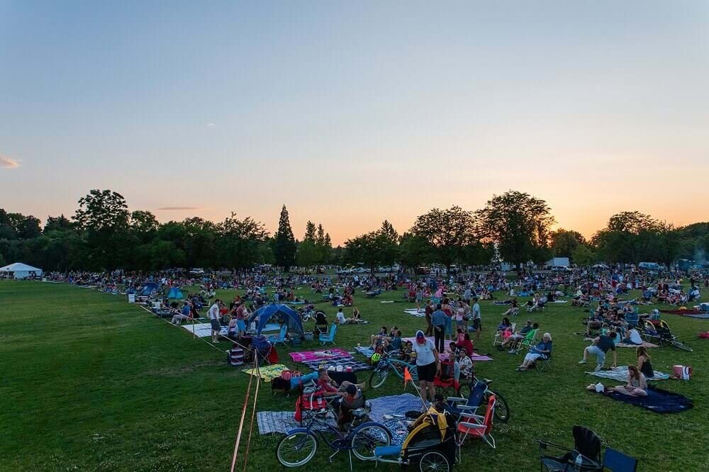 Fireworks at Ann Morrison - walking distance to Payette