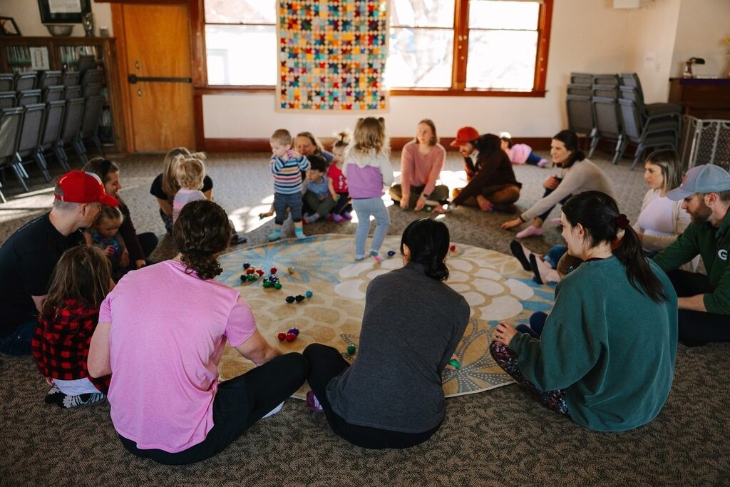 Group music class with kids and caretakers